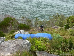 Australia random encounters - paragliding ready to go 1