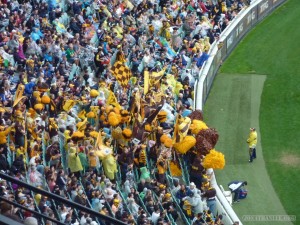 Australian football - cheering