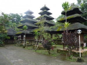 Traveling around Bali - Bitukaru jungle temple 2