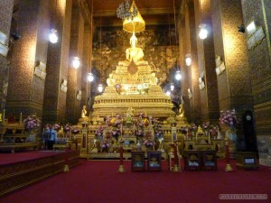 Bangkok - one Buddha of many