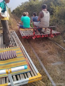 Battambang - bamboo train one way 2