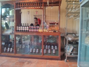 Battambang - wine tasting