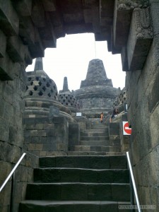 Boro budur - stairs 2