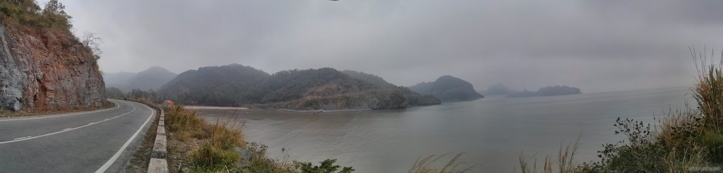 Cat Ba - panorama bike tour coast