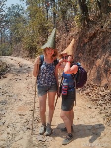 Chiang Mai trekking - Sofie and Pip with hats