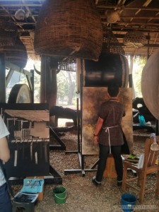 Chiang Rai - black house artisan 2