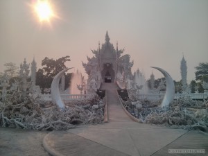 Chiang Rai - white temple entrance 1