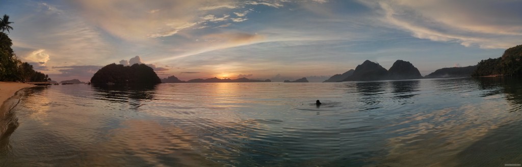 El Nido - panorama las cabanas sunset 1