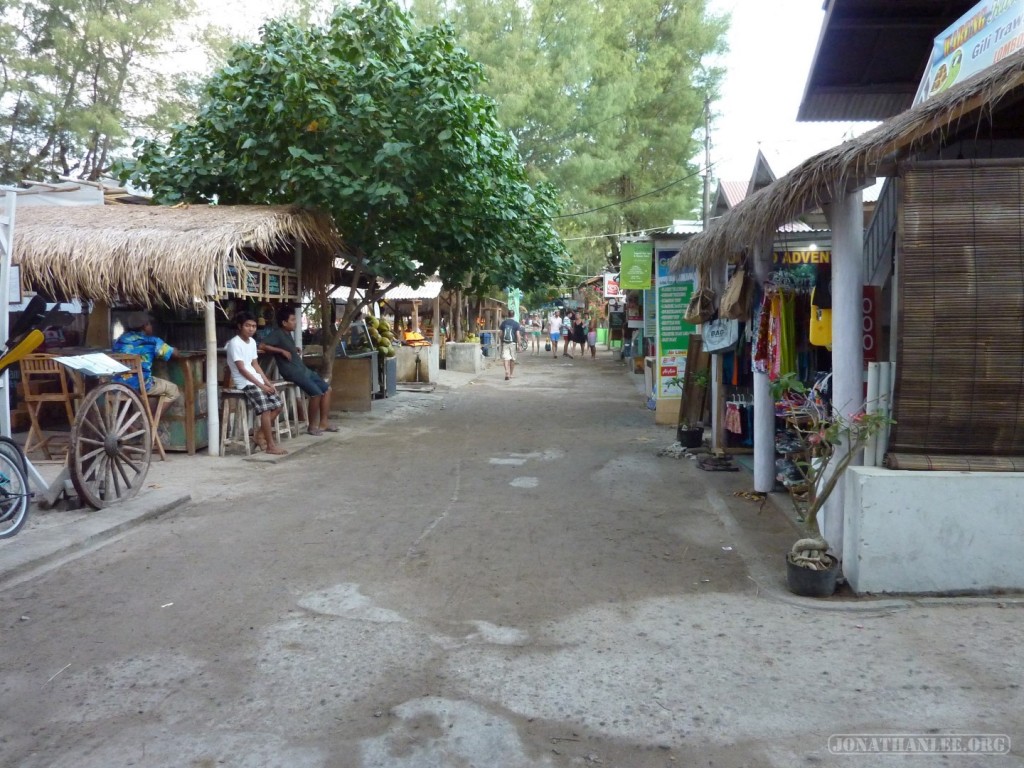 Gili Trawangan - empty road