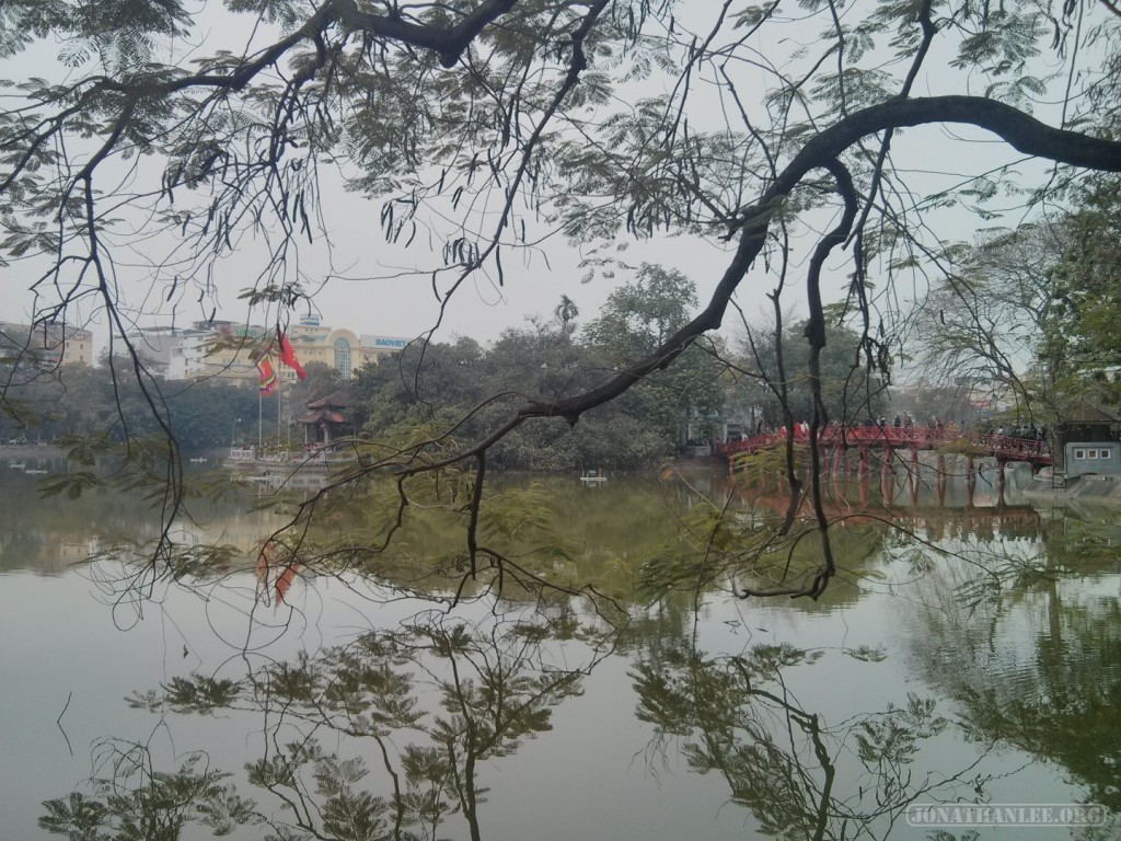Hanoi - Ngoc Son Temple bridge