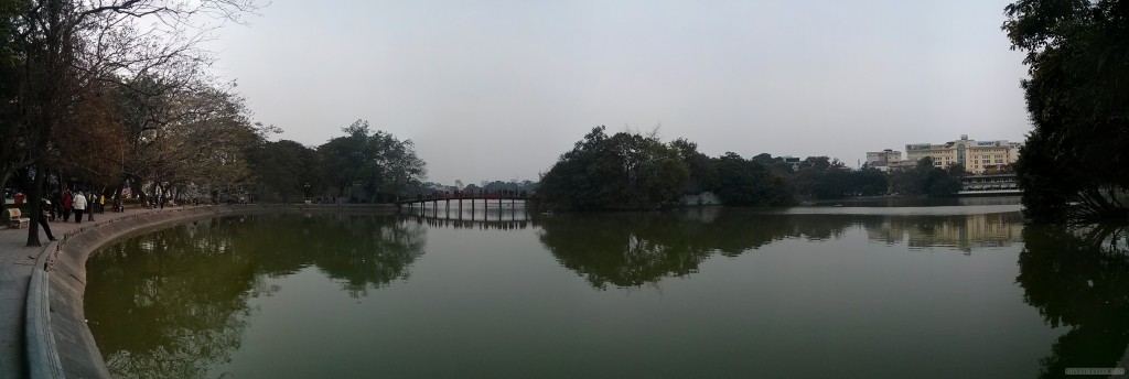 Hanoi - panorama Hoan Kiem Lake 1