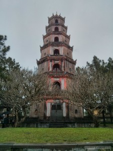 Hue - Thien Mu pagoda