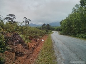 Hue - biking road