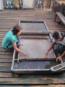 Inle Lake - boat tour paper making 2