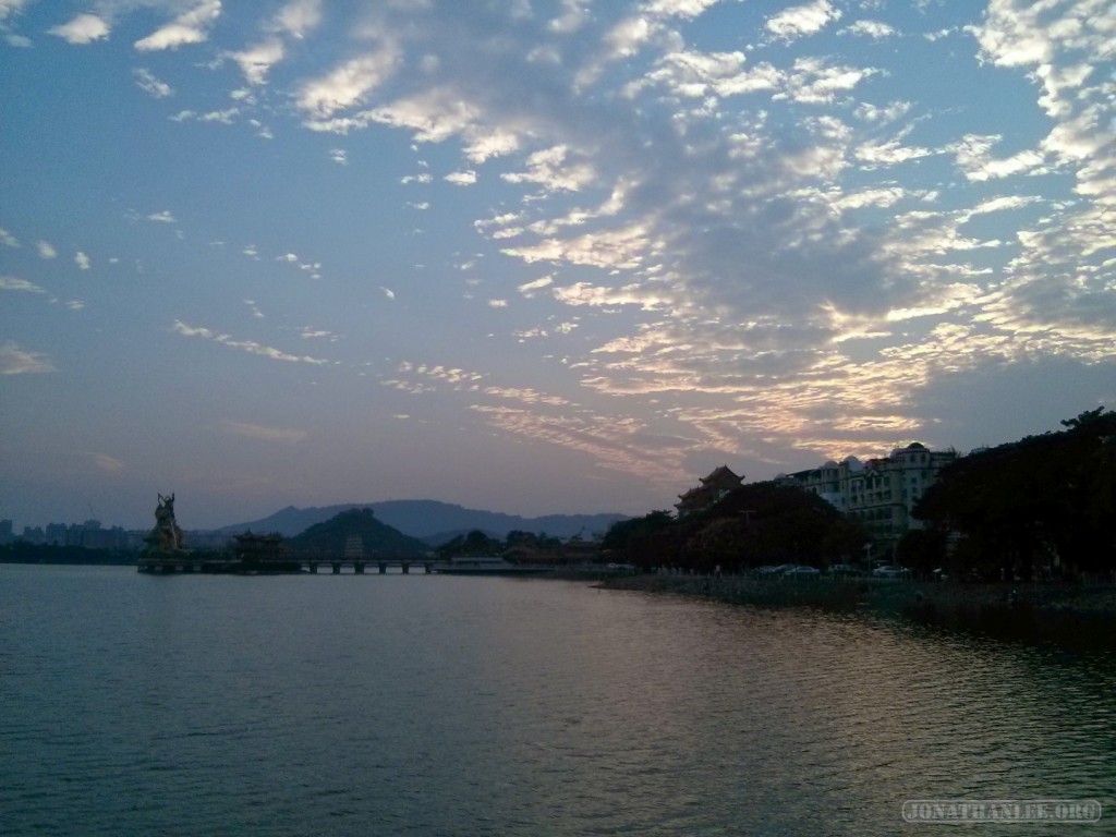 Kaohsiung - lotus pond sunset