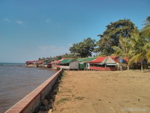 Kep - crab market row