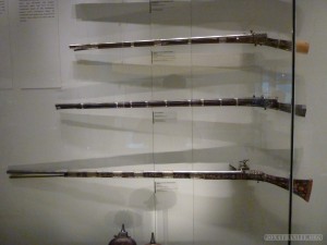 Kuala Lumpur - National Museum long rifle