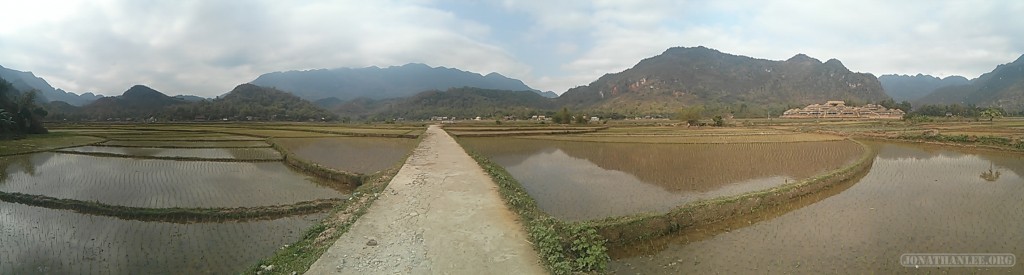 Mai Chau - panorama rice fields 4