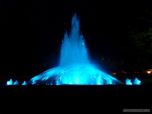 Melbourne - blue fountain