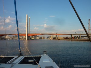Melbourne - twin towers bridge