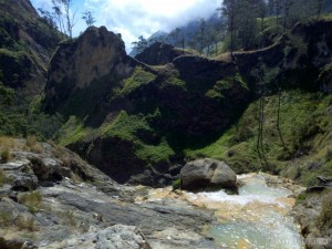 Mount Rinjani - hot springs scenery 4