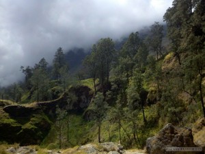 Mount Rinjani - hot springs scenery 5