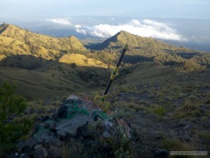 Mount Rinjani - second day trident in stone