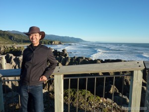 NZ South Island - Punakaiki blowhole portrait