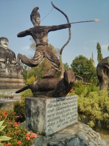 Nong Khai - Sala Keoku 31 archer on bird