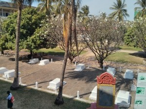 Phnom Penh - Toul Sleng courtyard