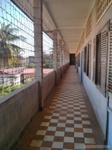 Phnom Penh - Toul Sleng hallway