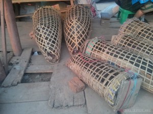 Phonsavan - local market pig basket