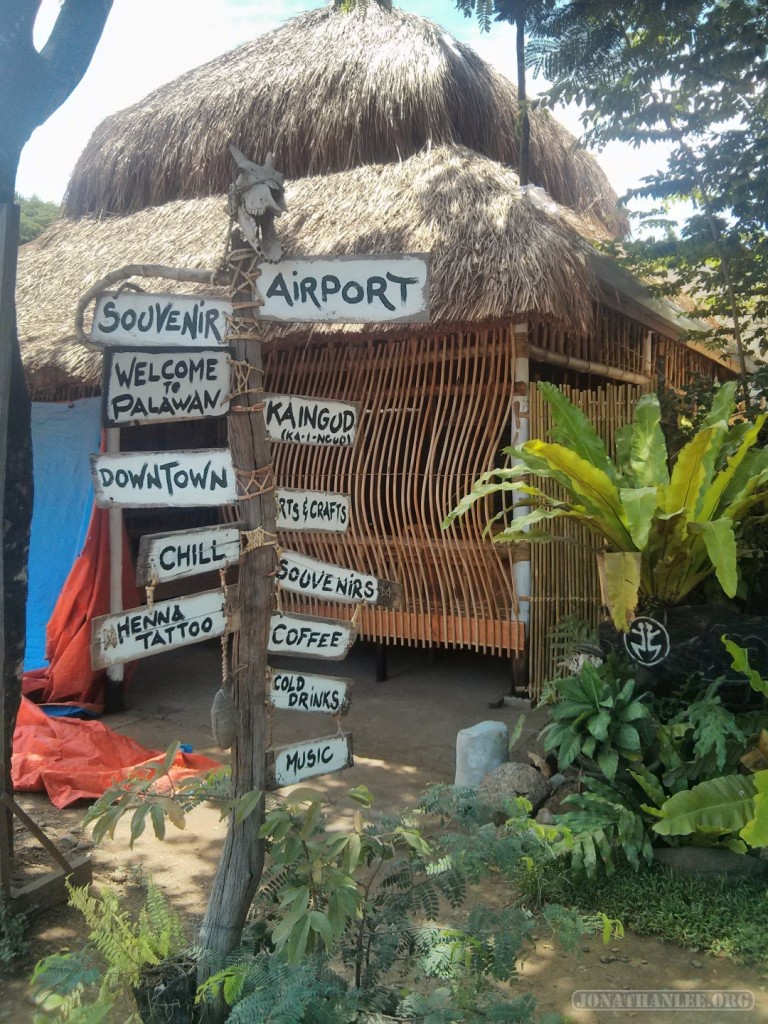 Puerto Princesa - directions sign