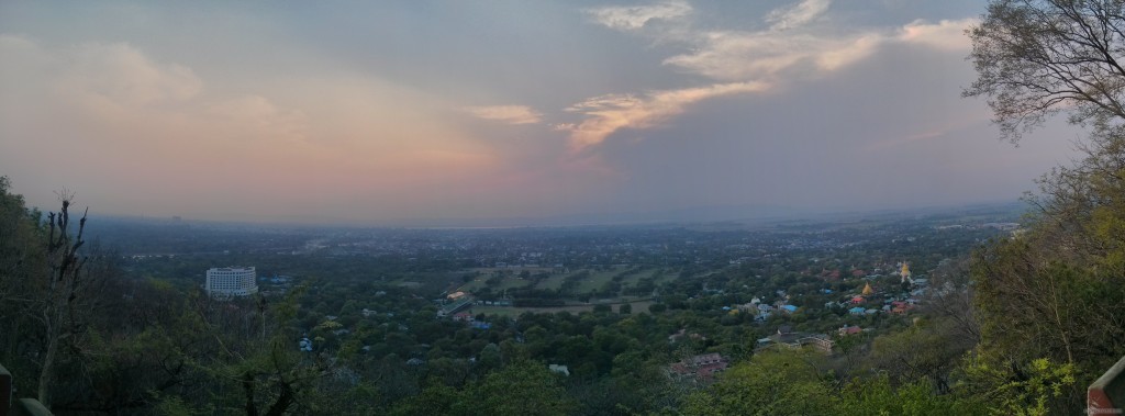 Pyin U Lwin - panorama view 1