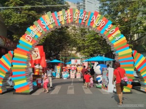 Saigon during Tet - flower street book festival 1