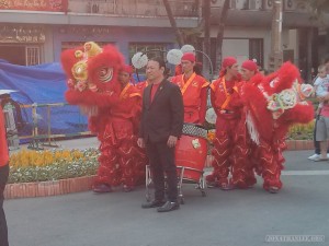 Saigon during Tet - flower street lion dance