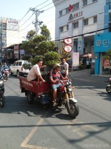 Saigon during Tet - flowers on truck 2