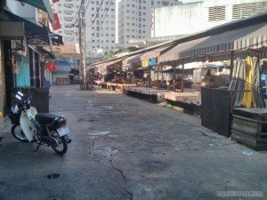 Saigon during Tet - local market empty