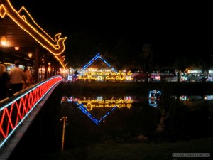 Siem Reap - art center bridge 1