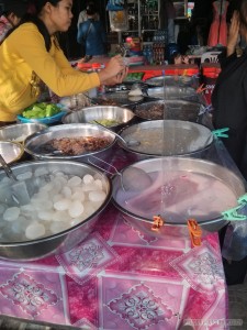 Siem Reap - local market dessert