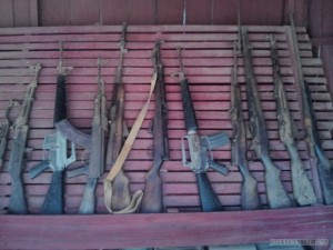 Siem Reap - war memorial guns 1