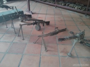 Siem Reap - war memorial machine guns