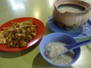 fried carrot cake and frog congee