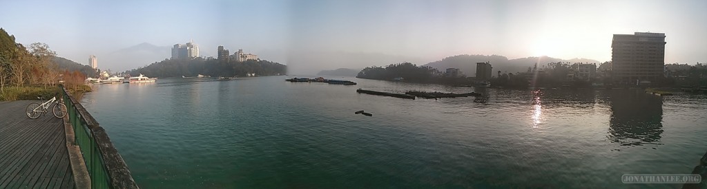 Sun Moon Lake - panorama Shuishe visitor center