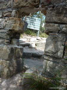 Sydney - Many beach hiking 1