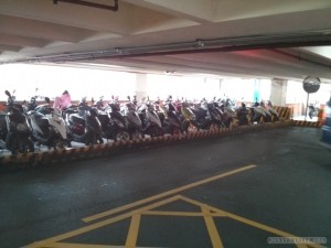 Taipei - motorcycle parking 2