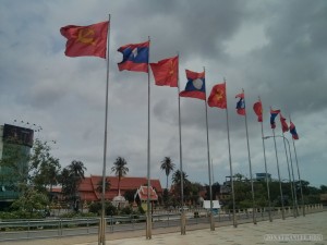 Vientiane - river flags