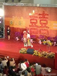 Wedding - Aboriginal couple