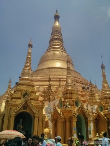 Yangon - Shwedagon pagoda 25