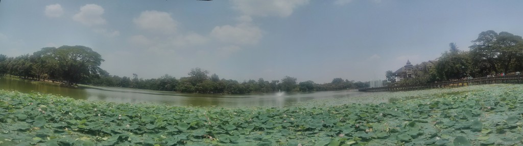 Yangon - panorama Kandawgyi lake 2